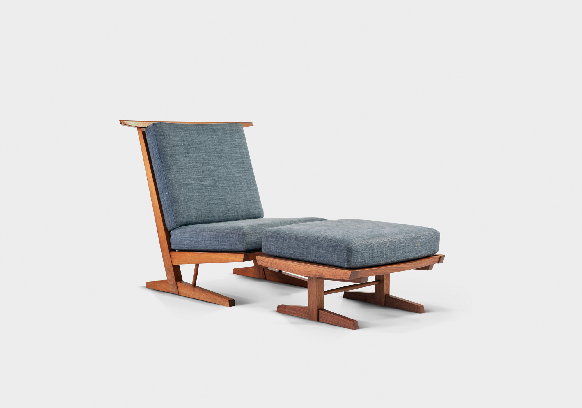 Conoid Cushion Chair — George Nakashima Woodworkers