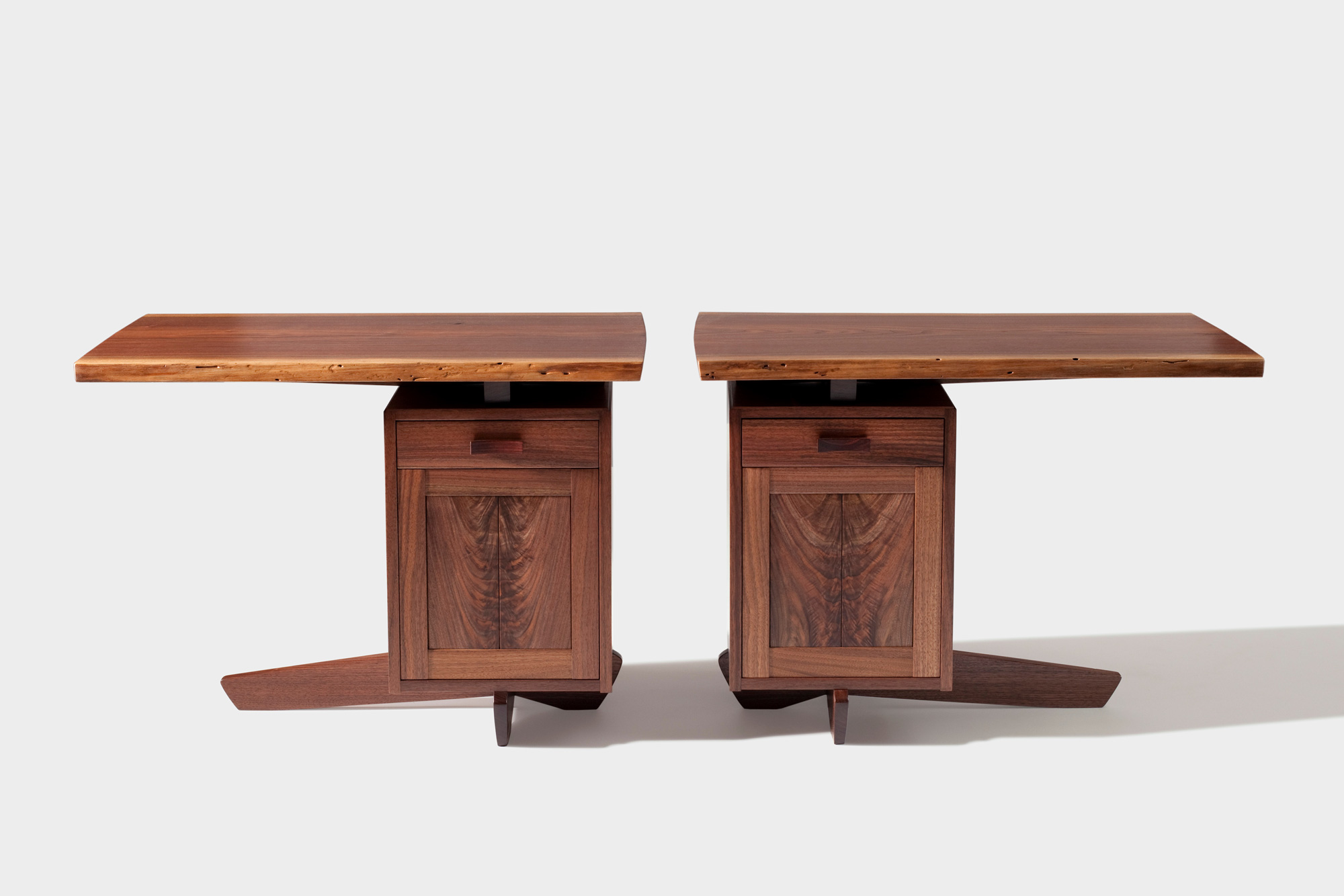 Cantilevered Night Stand — George Nakashima Woodworkers